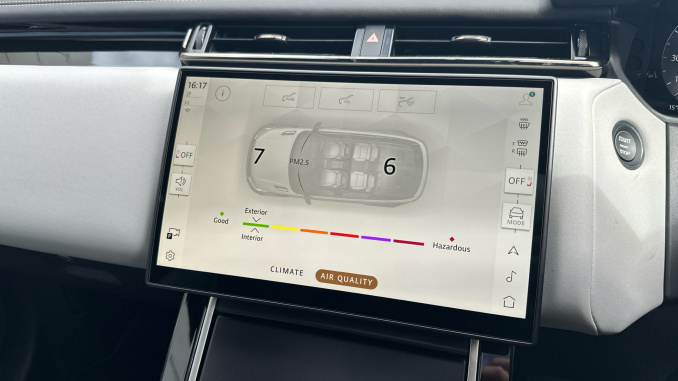 Land Rover Range Rover Velar 3.0 D300 MHEV Belgravia Edition Satin 5dr Auto Diesel Estate - Image 53
